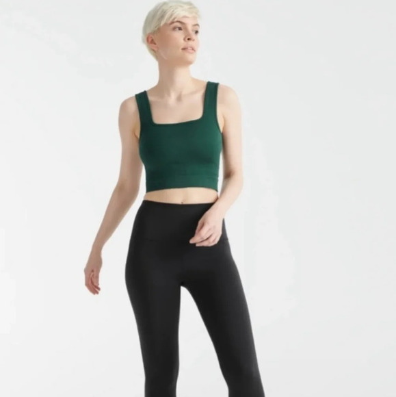 Knix Good to Go Seamless Tank in Green  Small - Picture 16 of 16